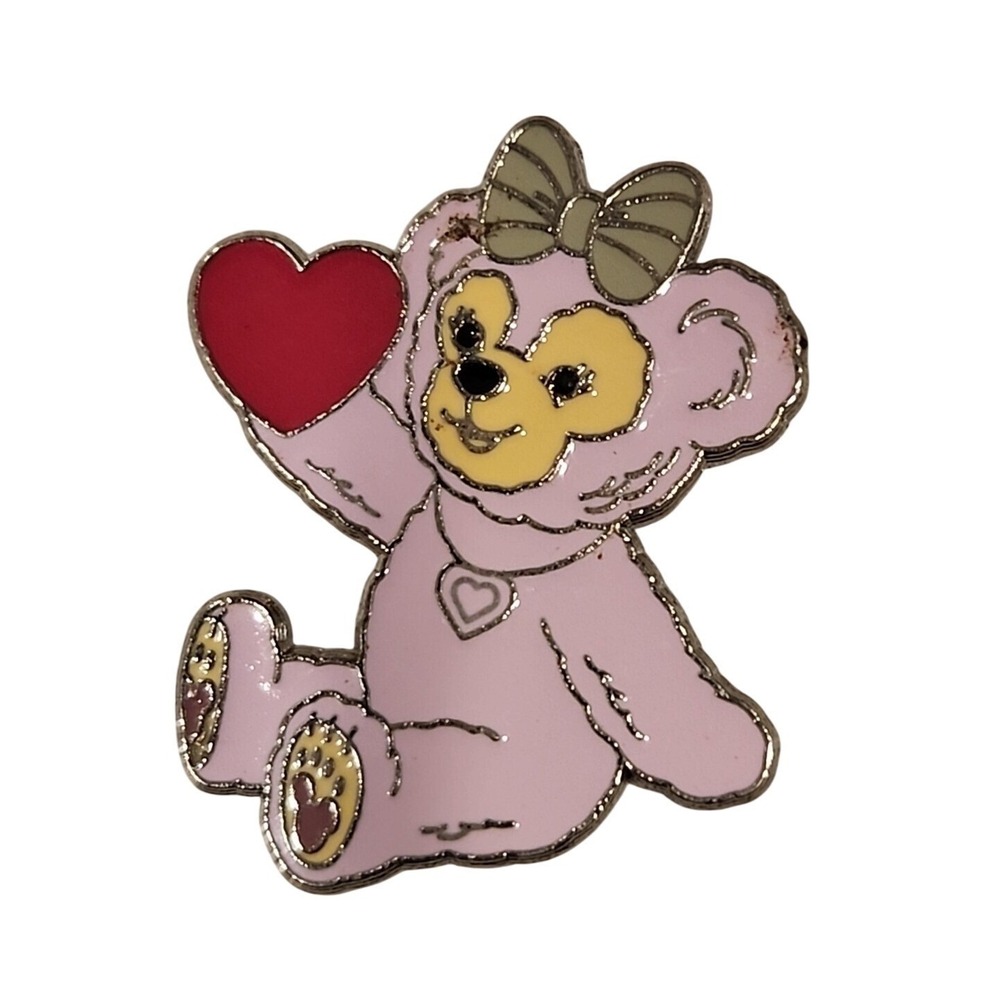 Disney ShellieMay Enamel Pin Duffy and Friends Pink Bear Holding Red Heart